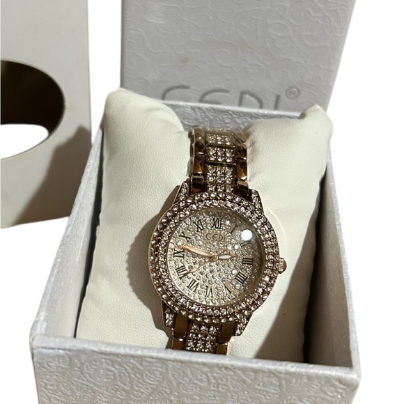 Gedi Luxurious women’s Gold and Silver Crystal-Embellished Watch - Picture 1 of 5